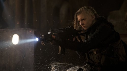 The Hunger Games: Mockingjay - Part 2 - Đấu Trường Sinh Tử 4: Húng Nhại - Phần 2 - Hình 1