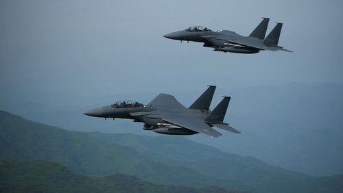 Soar Into the Sun - Biệt Đội Tiêm Kích - Hình 2