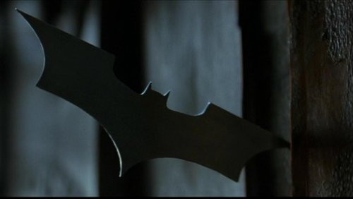 Batman Begins - Người Dơi Tái Xuất - Hình 3