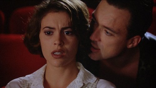 Embrace of the Vampire - Nụ Hôn Ma Cà Rồng - Hình 5